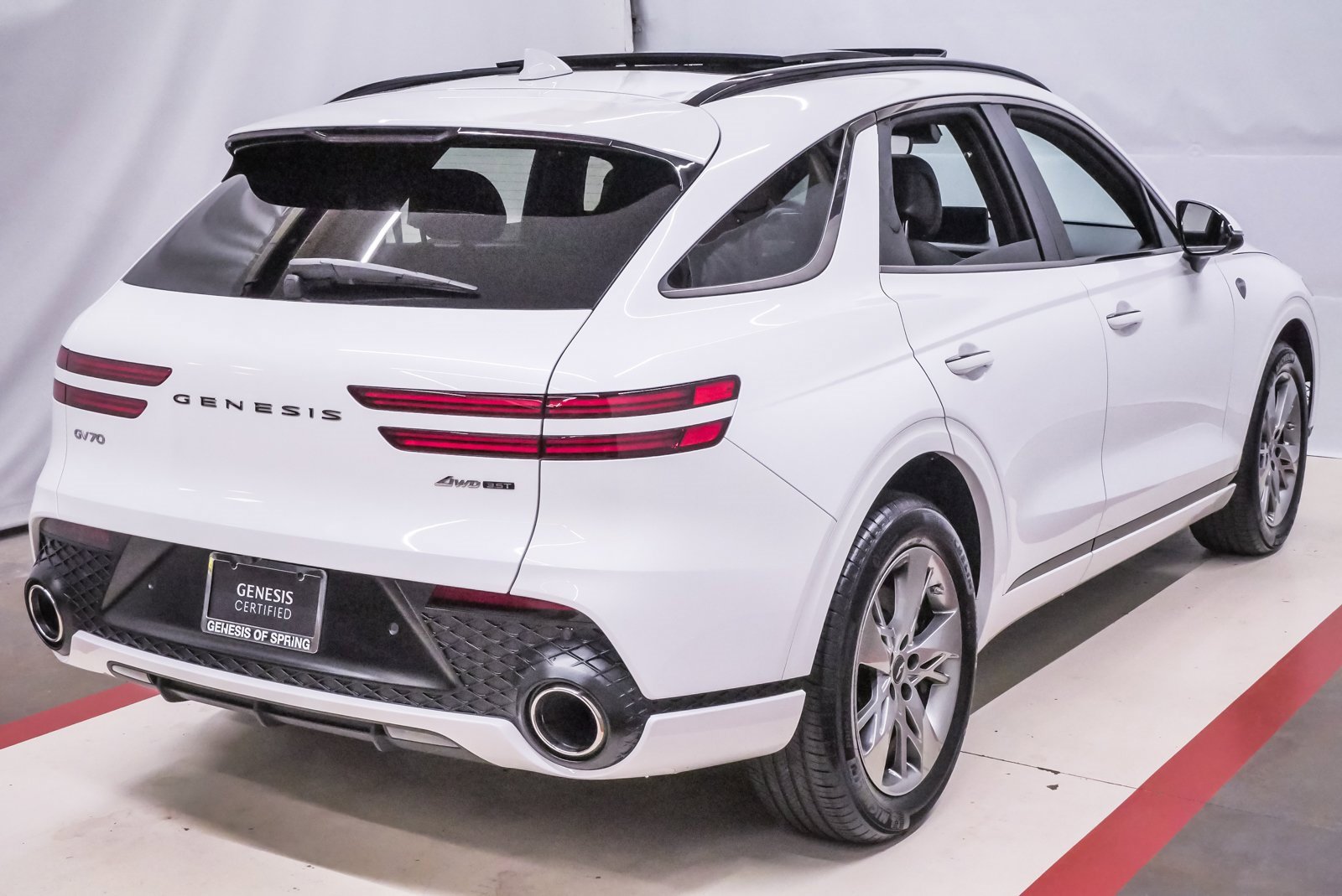 Certified 2025 Genesis GV70 3.5T Sport image 6