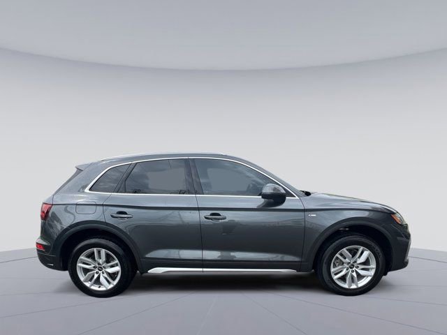 Used 2023 Audi Q5 2.0T Premium w/ Convenience Package AWD/4WD image 10