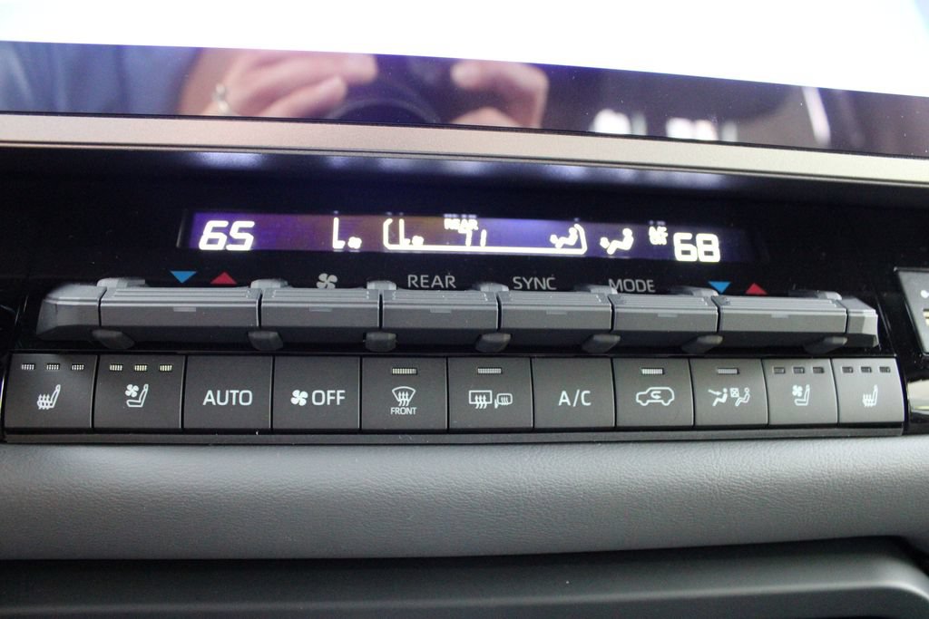 New 2026 Toyota Sequoia Capstone AWD/4WD image 38