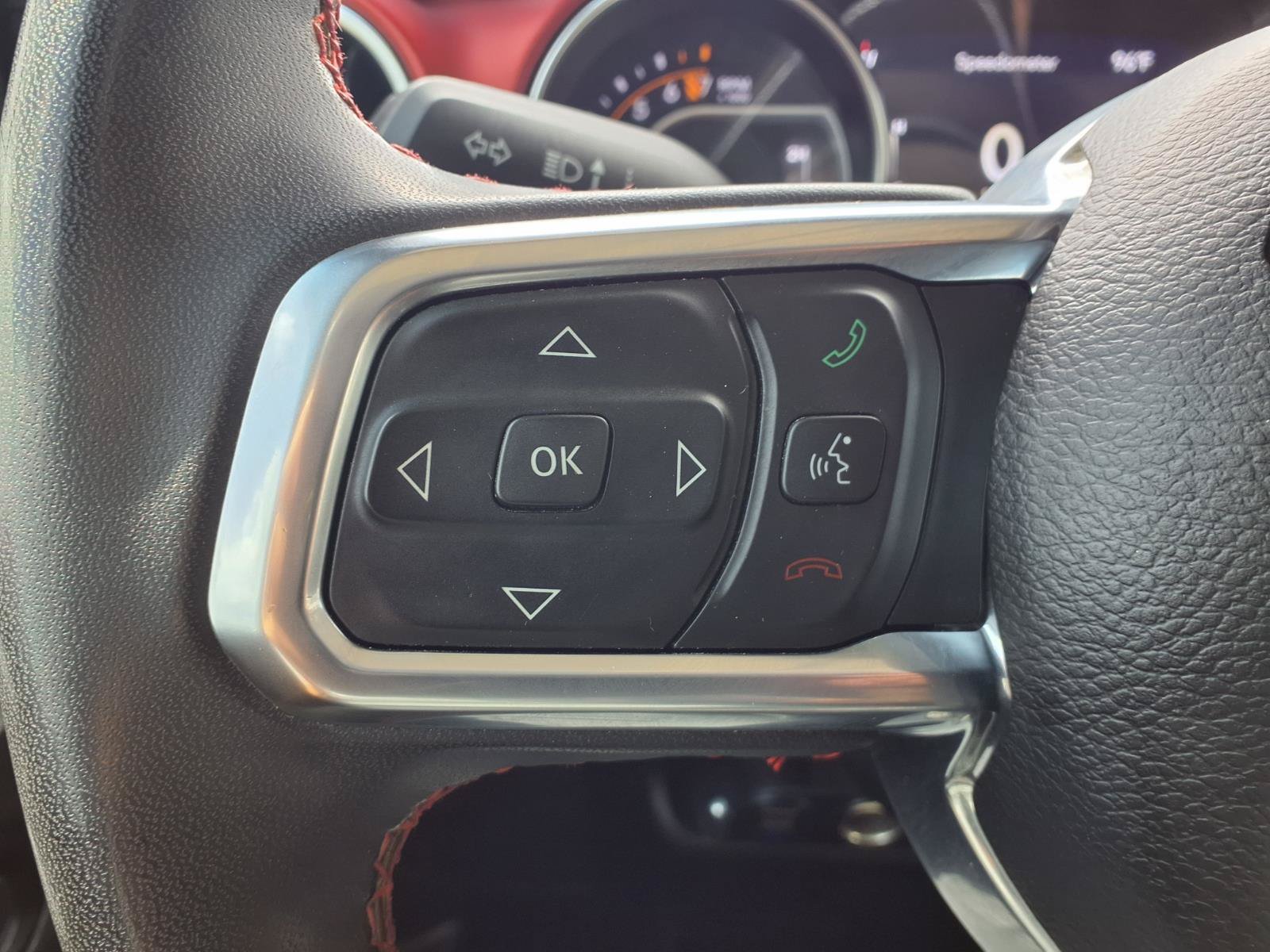 Used 2023 Jeep Gladiator Rubicon w/ LED Lighting Group AWD/4WD image 18