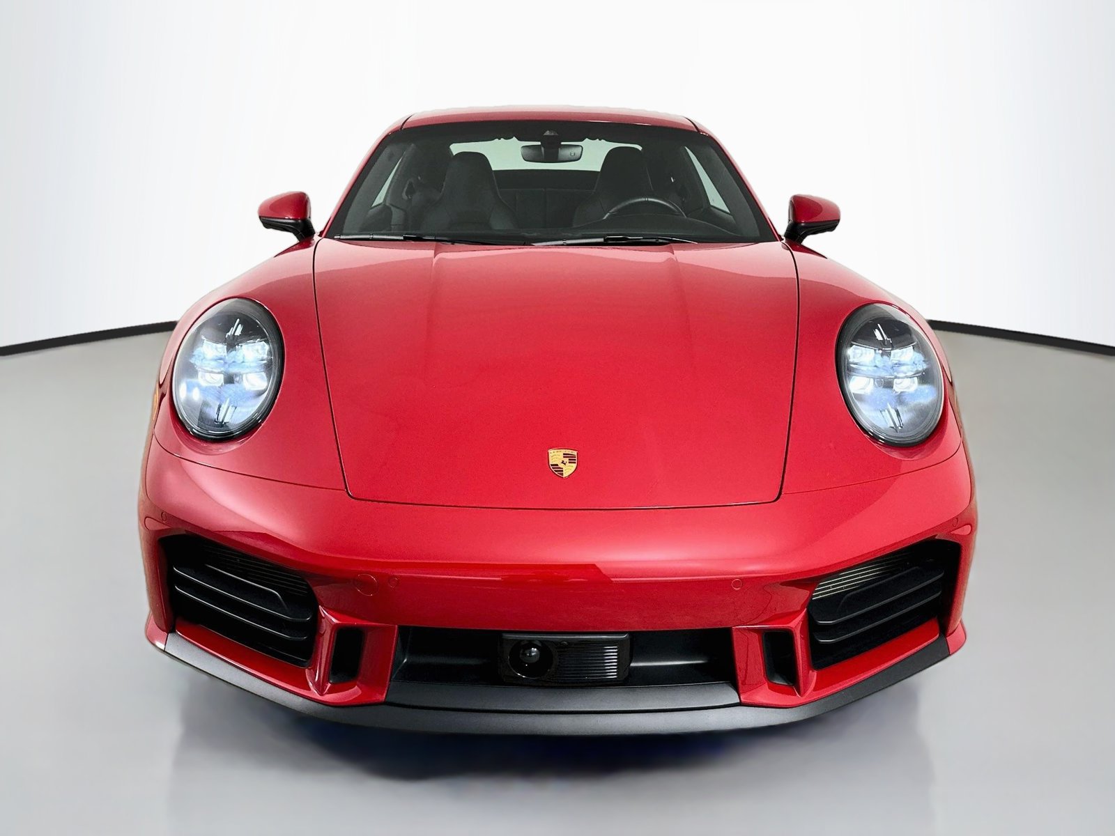 Used 2025 Porsche 911 Carrera S RWD image 2