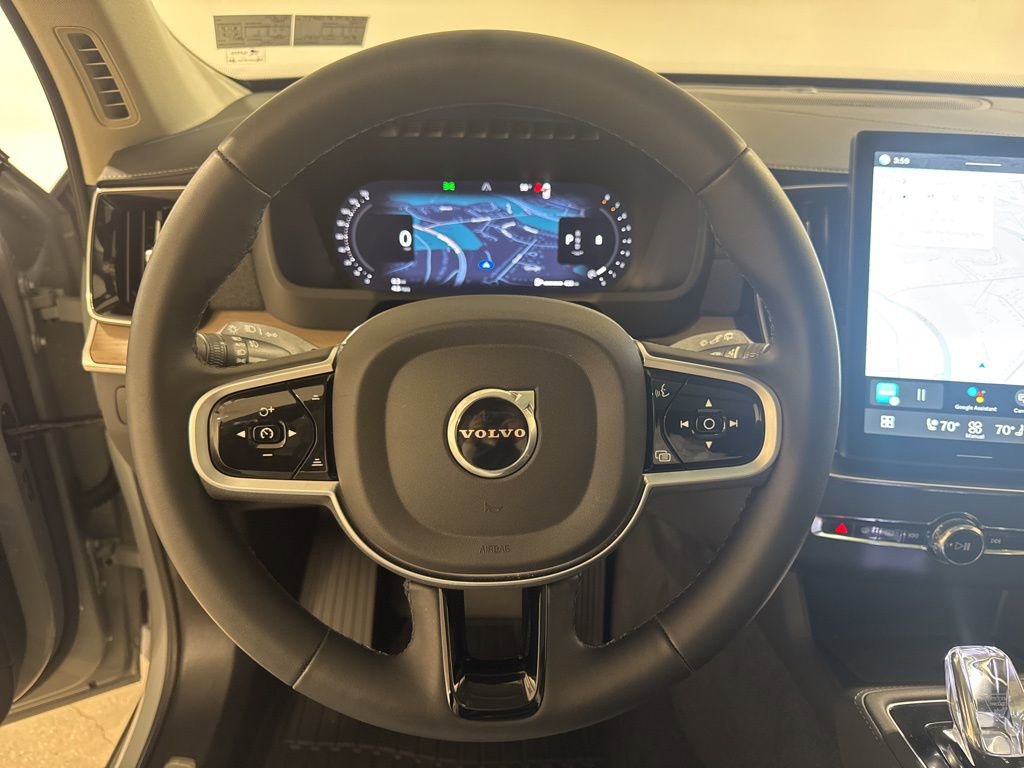 Used 2026 Volvo XC90 B6 Plus w/ Protection Package Premier image 11