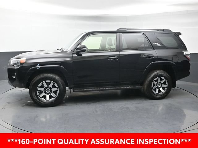 Certified 2023 Toyota 4Runner TRD Off-Road Premium w/ Moonroof Package AWD/4WD image 2
