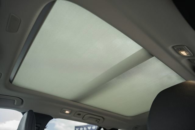 New 2026 Volvo V60 B5 Cross Country Plus w/ Protection Package Premier image 31