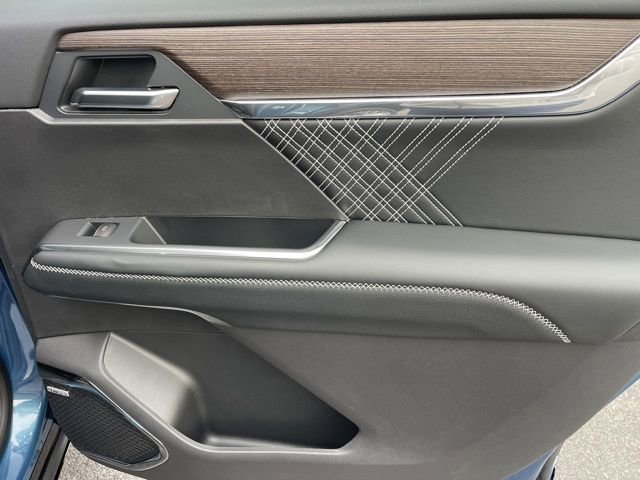 New 2026 GMC Acadia Denali w/ Super Cruise Package image 11