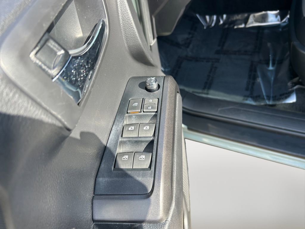 Used 2022 Toyota Tacoma TRD Off-Road AWD/4WD image 22