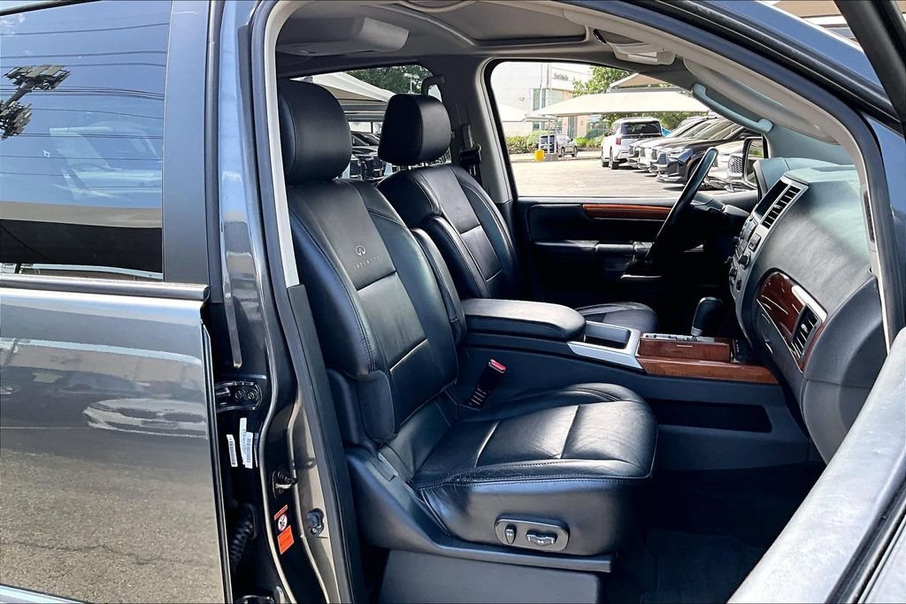 Used 2010 INFINITI QX56 4WD image 10