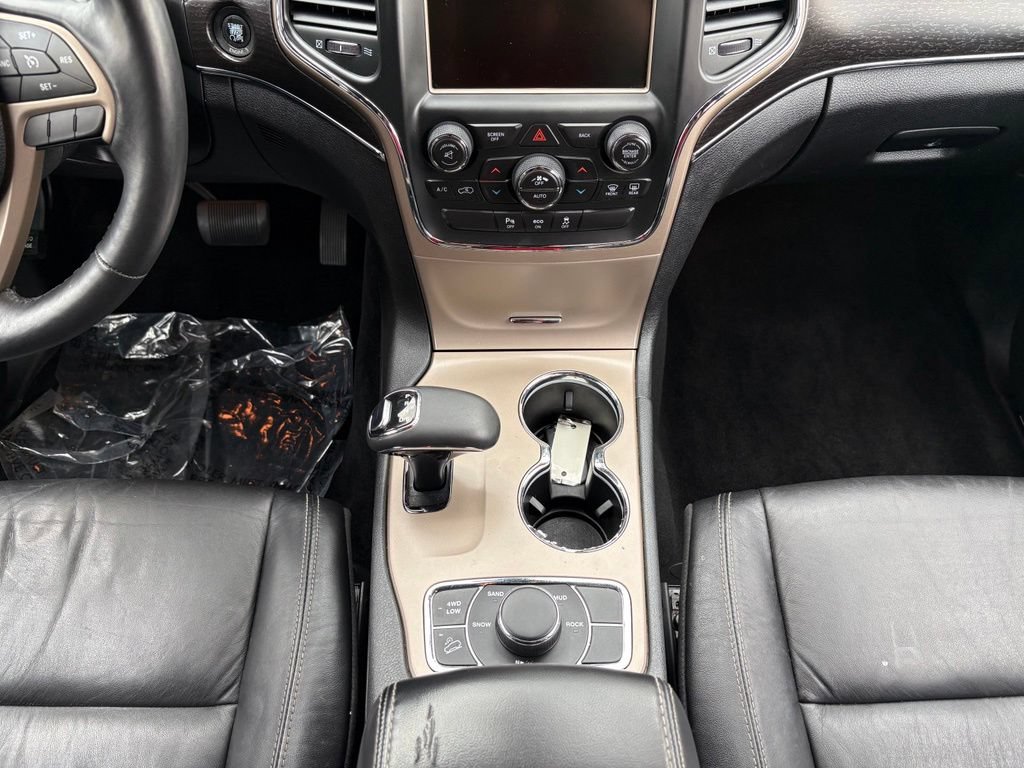 Used 2014 Jeep Grand Cherokee Limited w/ Trailer Tow Group IV AWD/4WD image 27