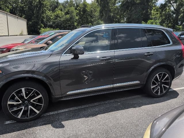 Used 2024 Volvo XC90 B6 Plus w/ Protection Package Premier AWD/4WD image 4