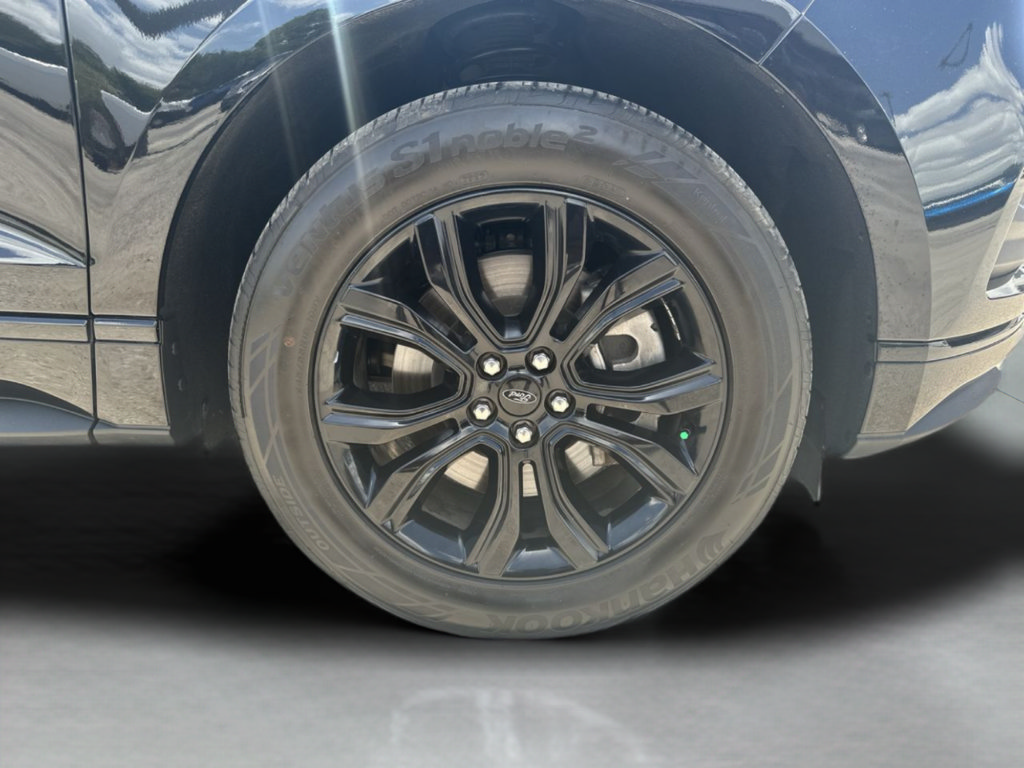 Used 2024 Ford Edge SE w/ Black Appearance Package AWD/4WD image 43