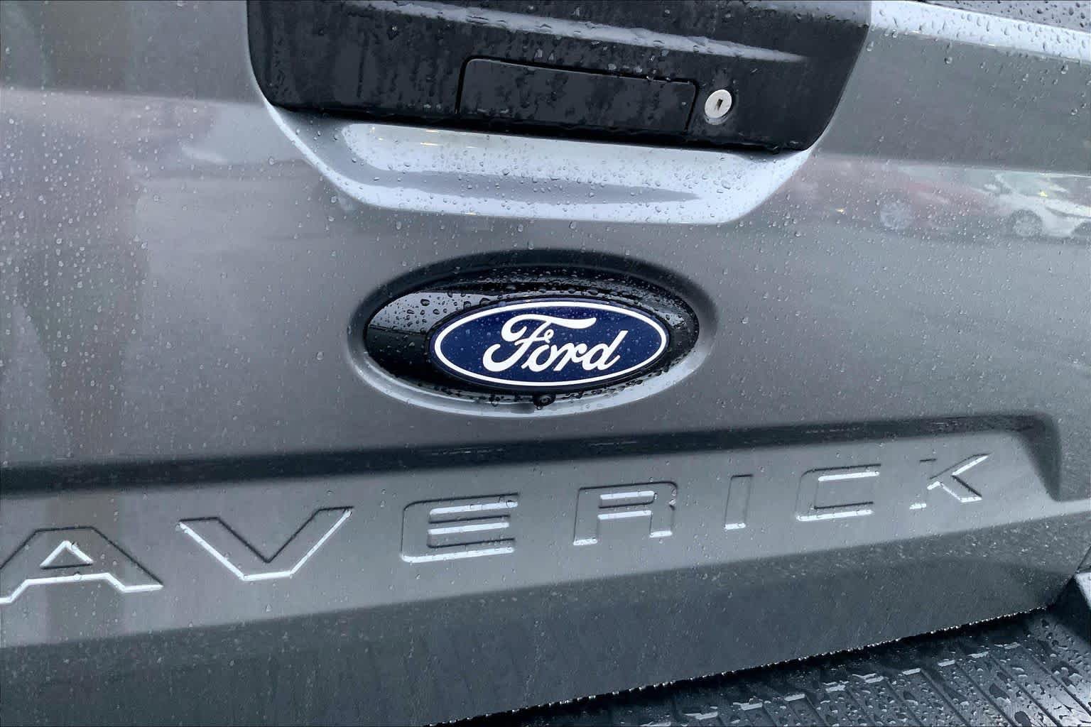 Used 2025 Ford Maverick XLT w/ Equipment Group 302A AWD/4WD image 10