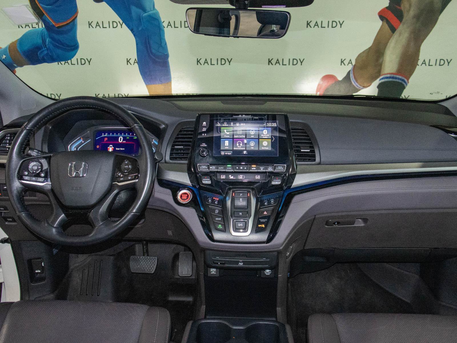 Used 2019 Honda Odyssey Elite image 3