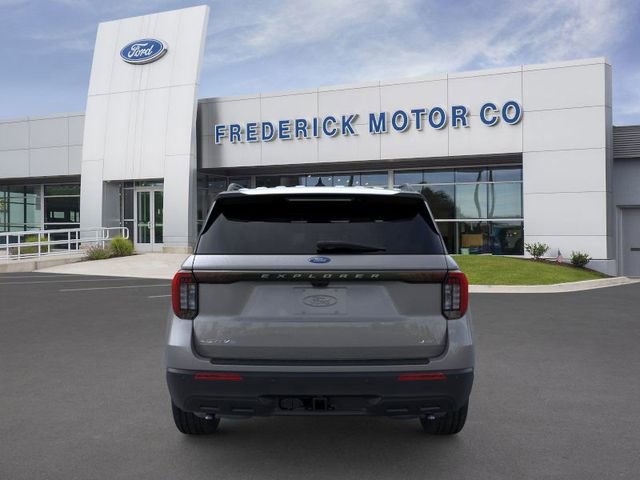 New 2026 Ford Explorer Active image 5