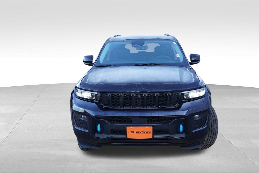 Used 2023 Jeep Grand Cherokee 30th Anniversary AWD/4WD image 12
