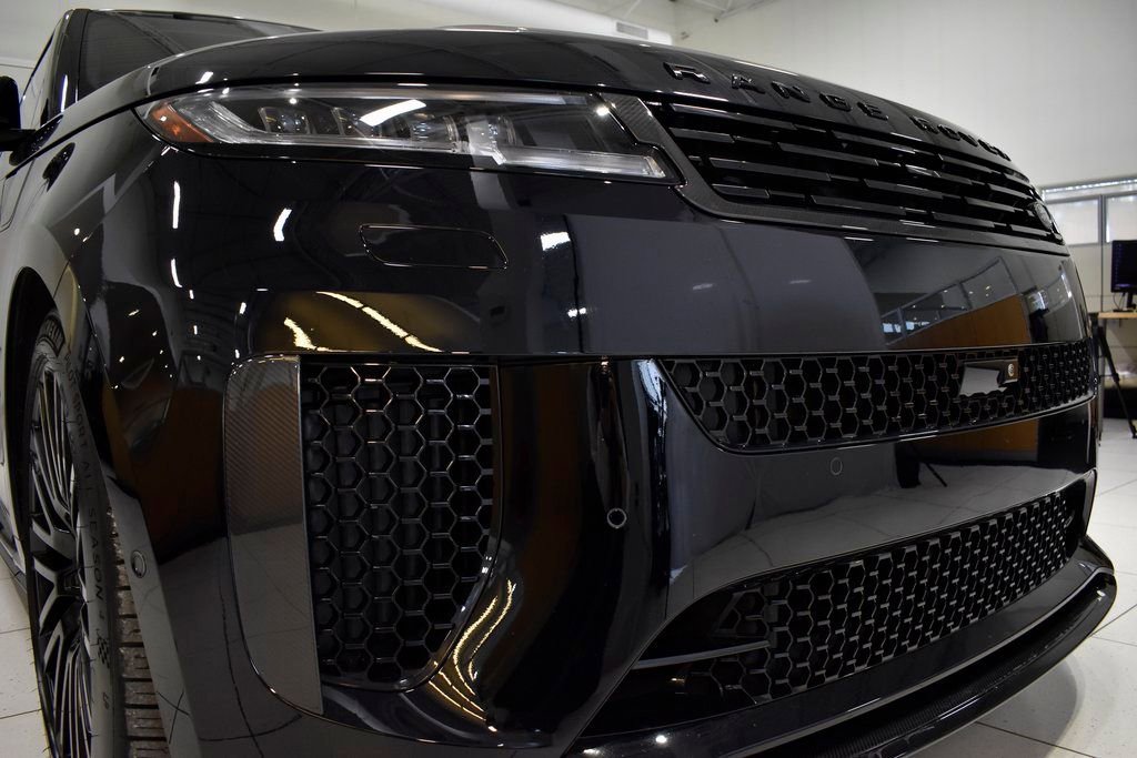 Used 2025 Land Rover Range Rover Sport SV Edition Two image 18