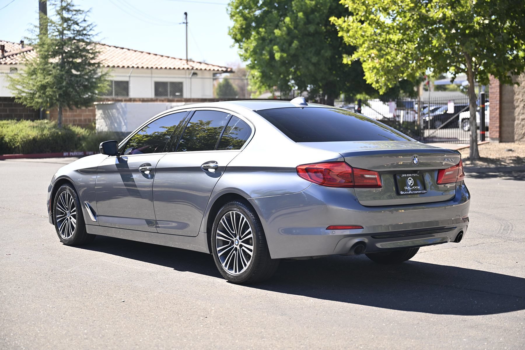 Used 2018 BMW 530i RWD image 7
