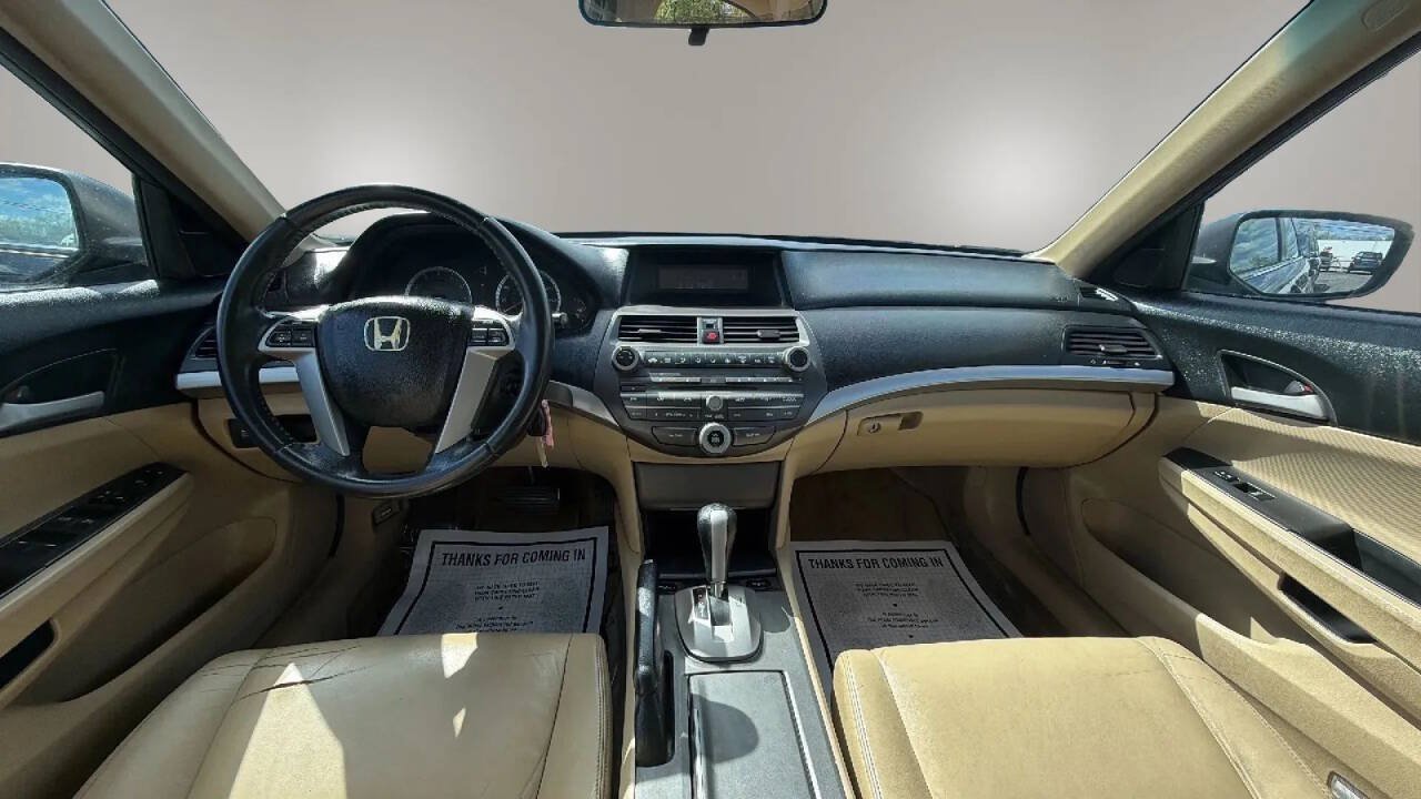 Used 2011 Honda Accord SE image 10