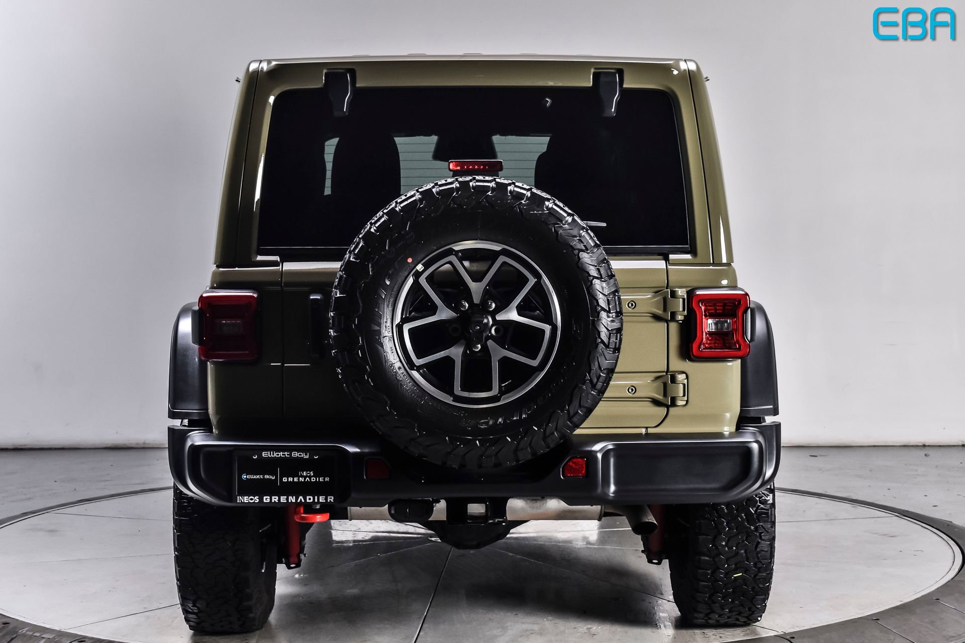 Used 2026 Jeep Wrangler Unlimited Rubicon AWD/4WD image 5