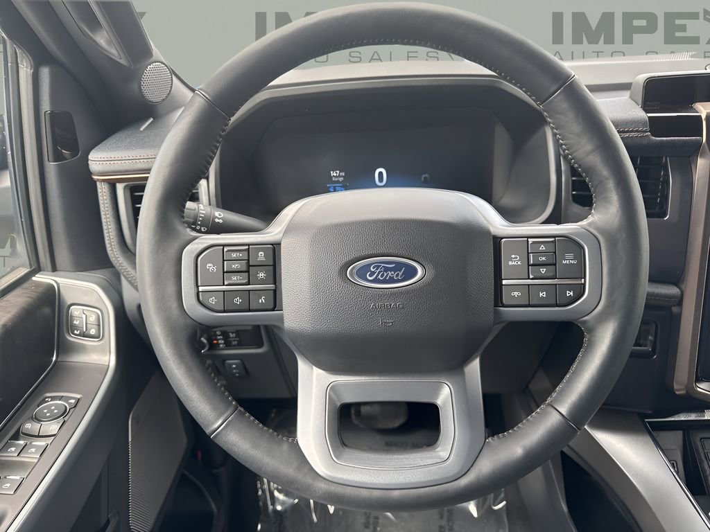 Used 2023 Ford F150 Lightning Lariat image 14