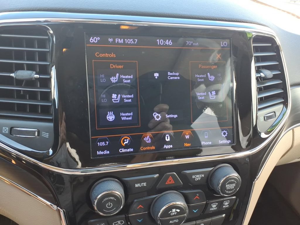 Used 2020 Jeep Grand Cherokee Limited w/ Luxury Group II RWD image 22