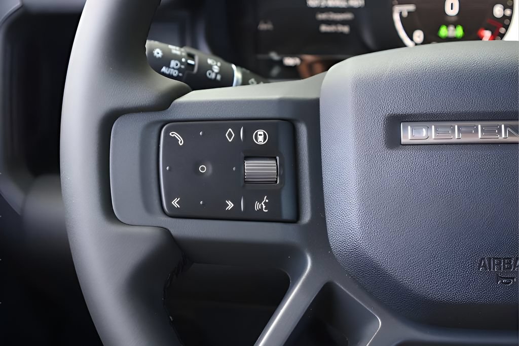 Used 2025 Land Rover Defender 110 S AWD/4WD image 17