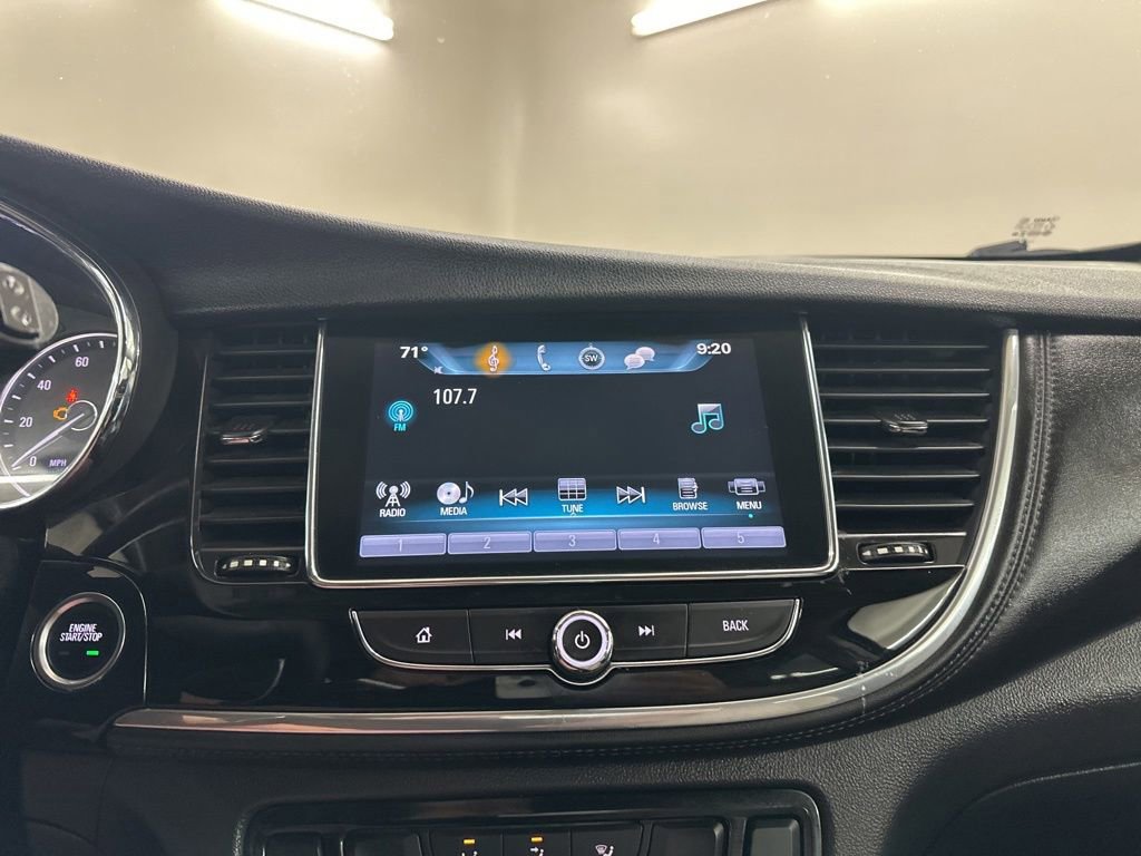 Used 2020 Buick Encore Sport Touring AWD/4WD image 40
