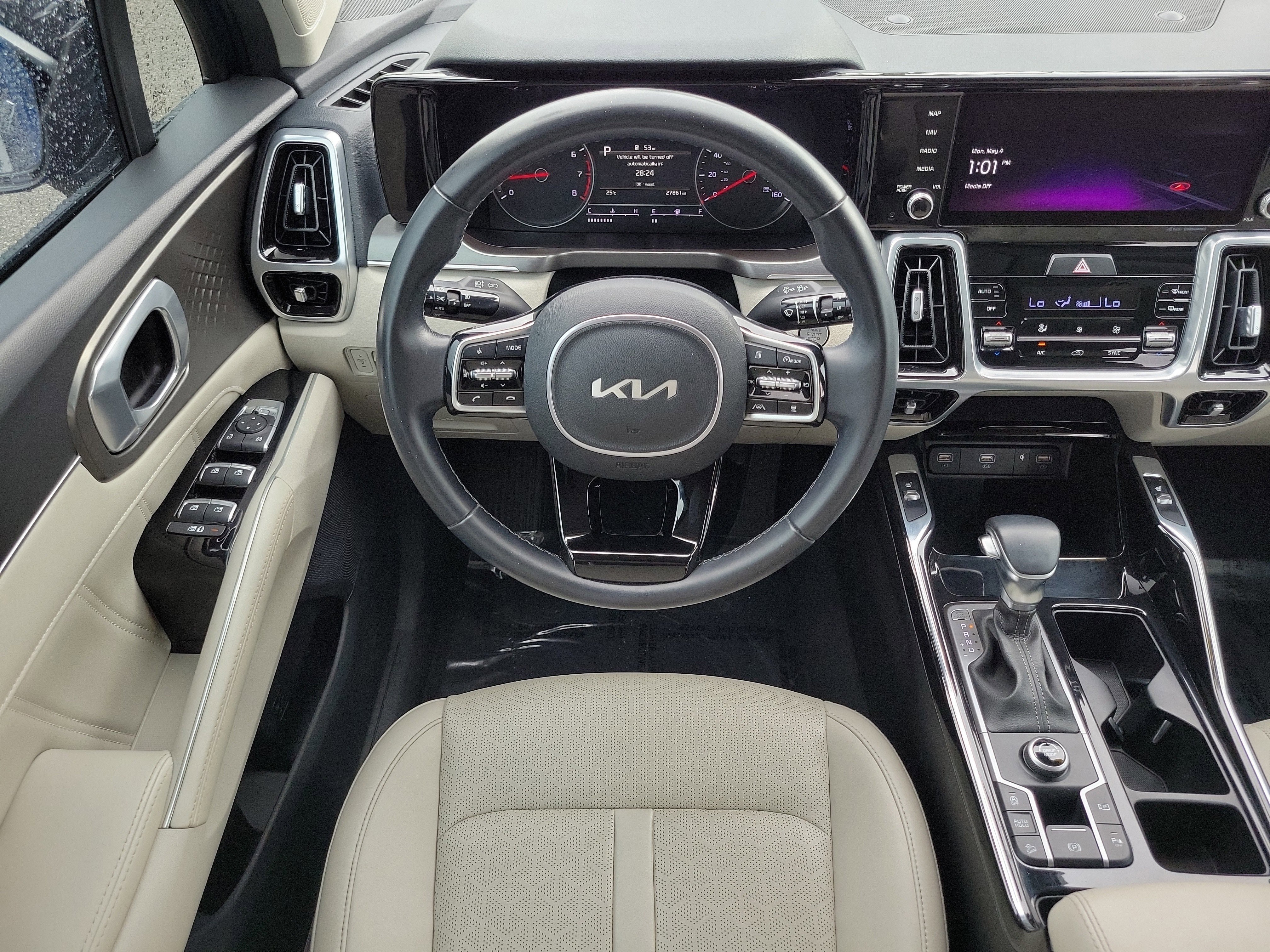 Used 2022 Kia Sorento SX FWD image 9