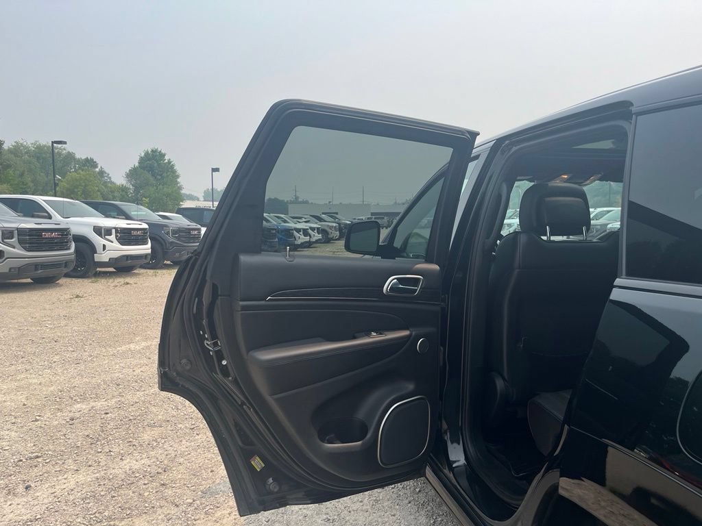 Used 2018 Jeep Grand Cherokee High Altitude AWD/4WD image 29