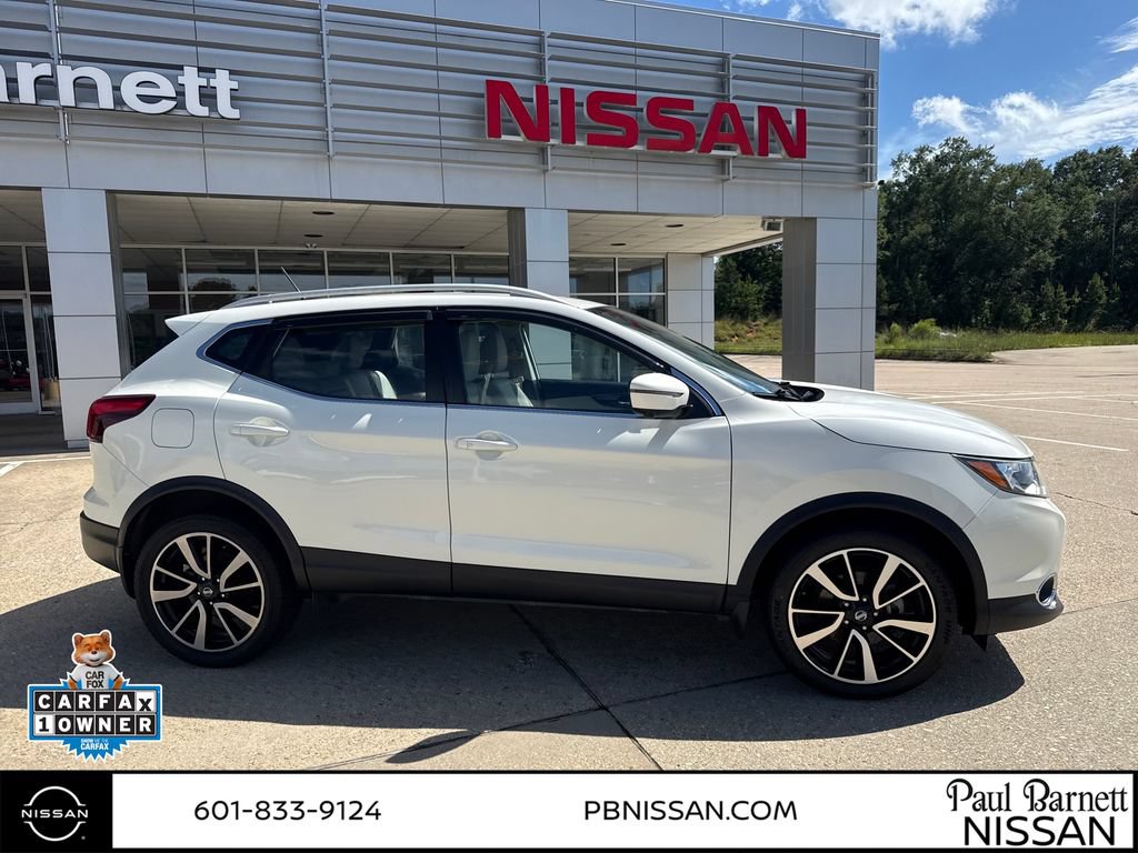Used 2018 Nissan Rogue Sport SL w/ SL Premium Package FWD image 5