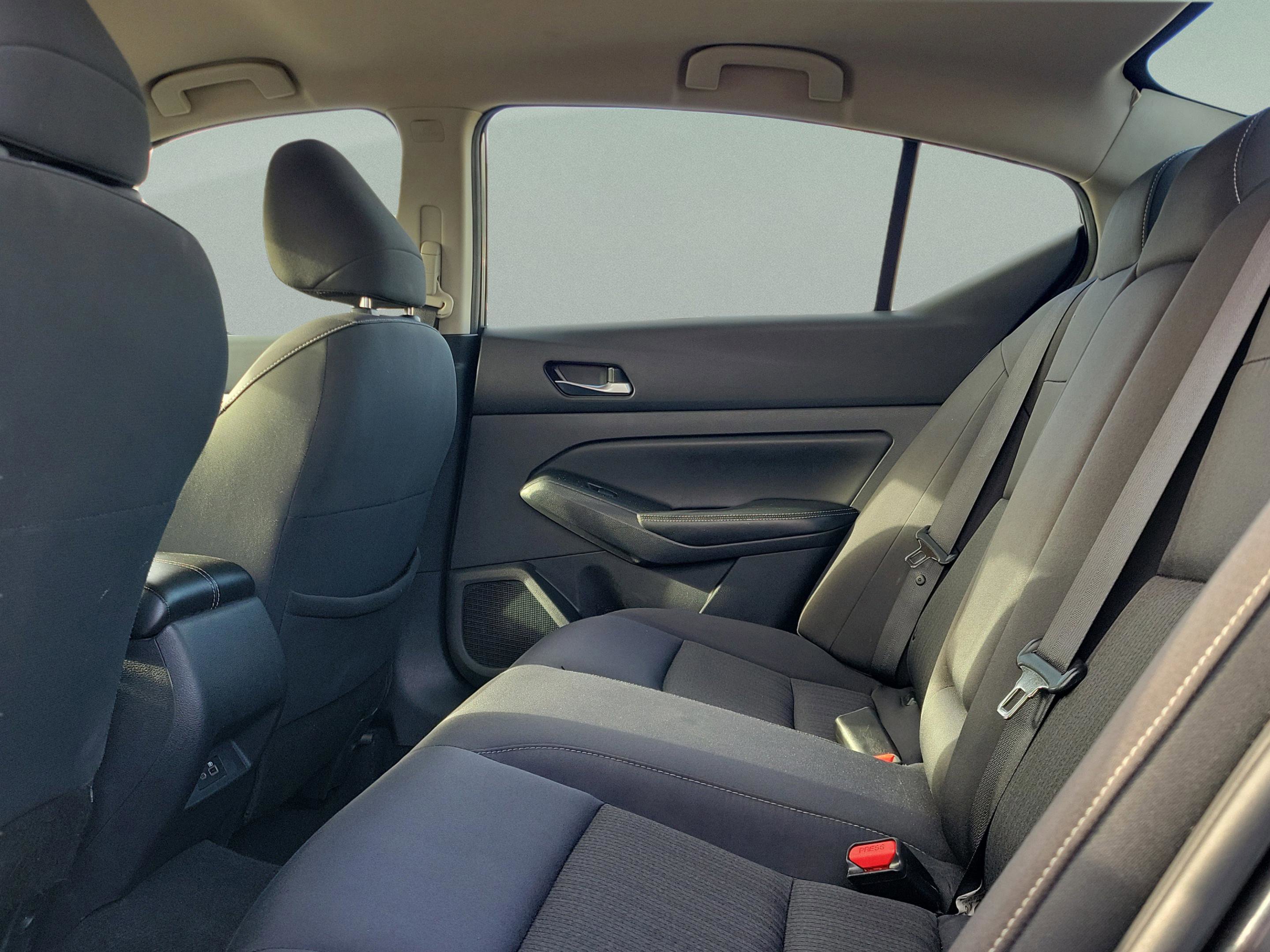 Certified 2022 Nissan Altima 2.5 SV image 8