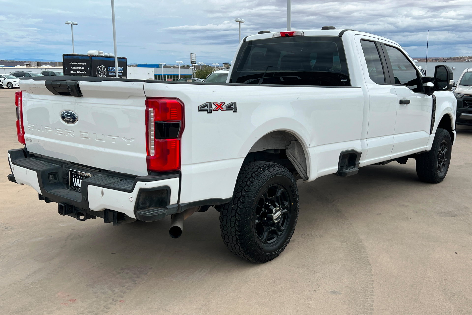 Used 2023 Ford F350 XL w/ STX Appearance Package AWD/4WD image 6