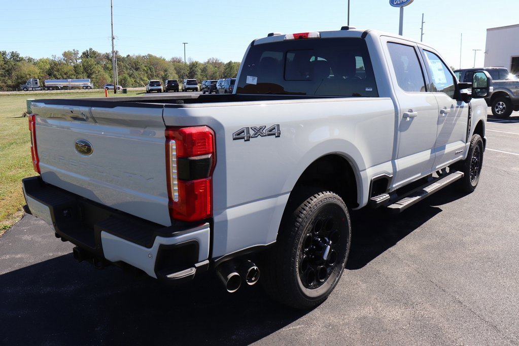 New 2026 Ford F250 4x4 Crew Cab Super Duty image 18