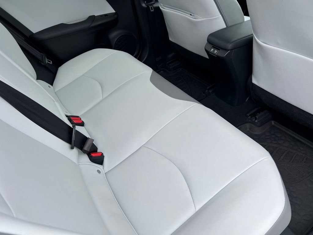 Used 2020 Toyota Prius Prime XLE FWD image 21