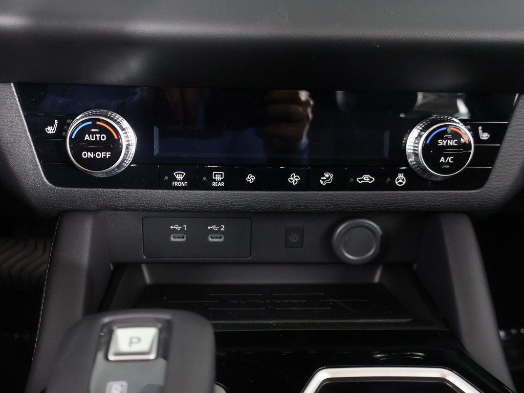 New 2026 Mitsubishi Outlander LE FWD image 48