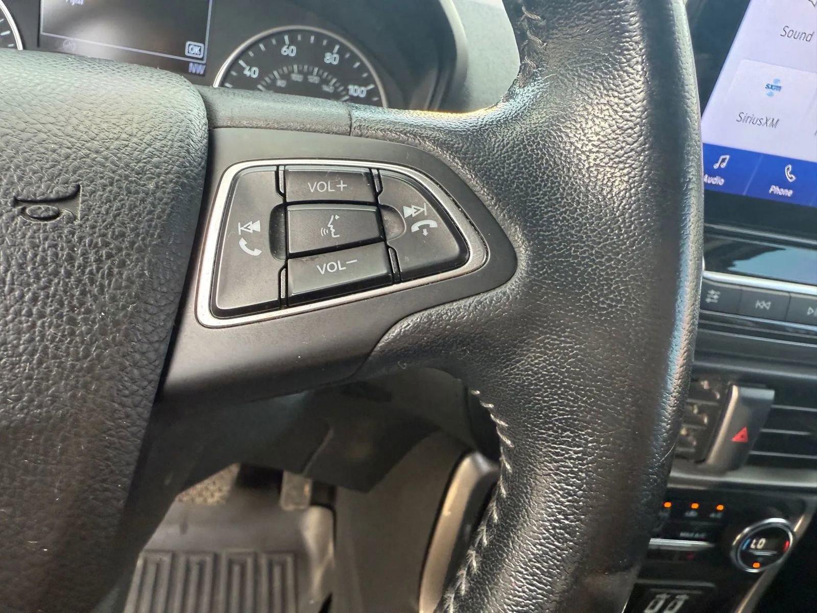 Used 2021 Ford EcoSport SES w/ Interior Protection Package image 13