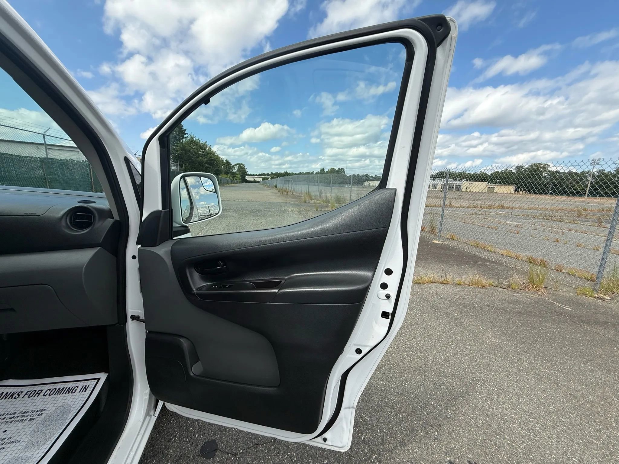 Used 2018 Nissan NV200 SV w/ Navigation Package image 25