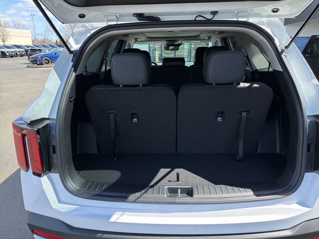 New 2026 Kia Sorento S image 17