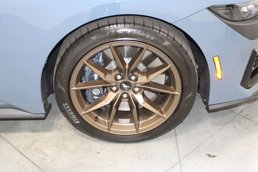 Used 2025 Ford Mustang Dark Horse image 13