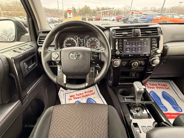 Used 2020 Toyota 4Runner TRD Off-Road AWD/4WD image 20