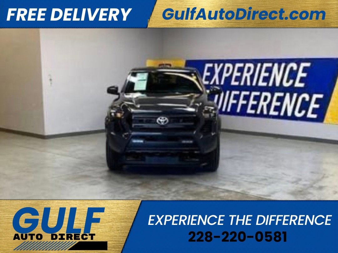 Used 2025 Toyota Tacoma SR5 image 3