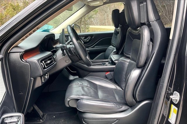 Used 2022 Lincoln Aviator Reserve w/ Equipment Group 201A image 21