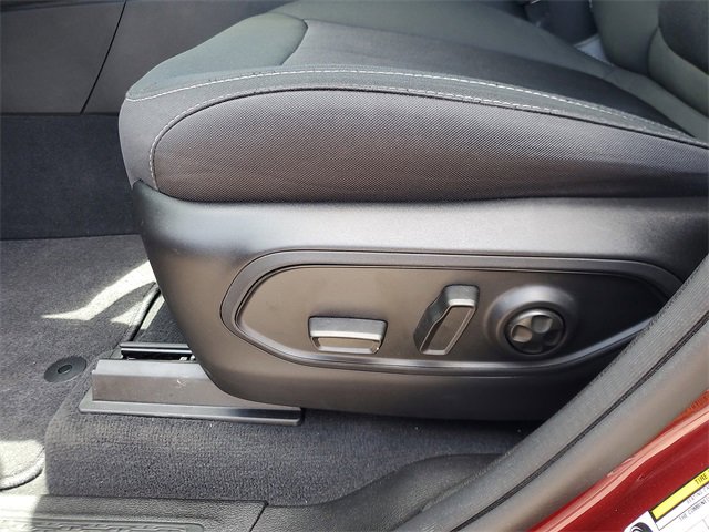 Used 2024 Jeep Grand Cherokee L Laredo image 18