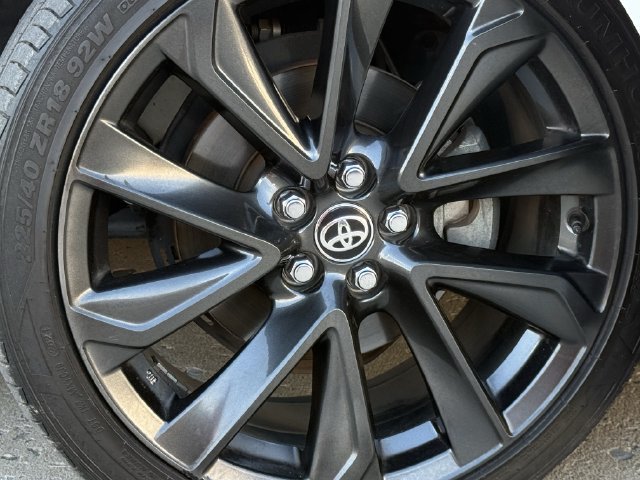 Used 2023 Toyota Corolla SE w/ SE Premium Package FWD image 11