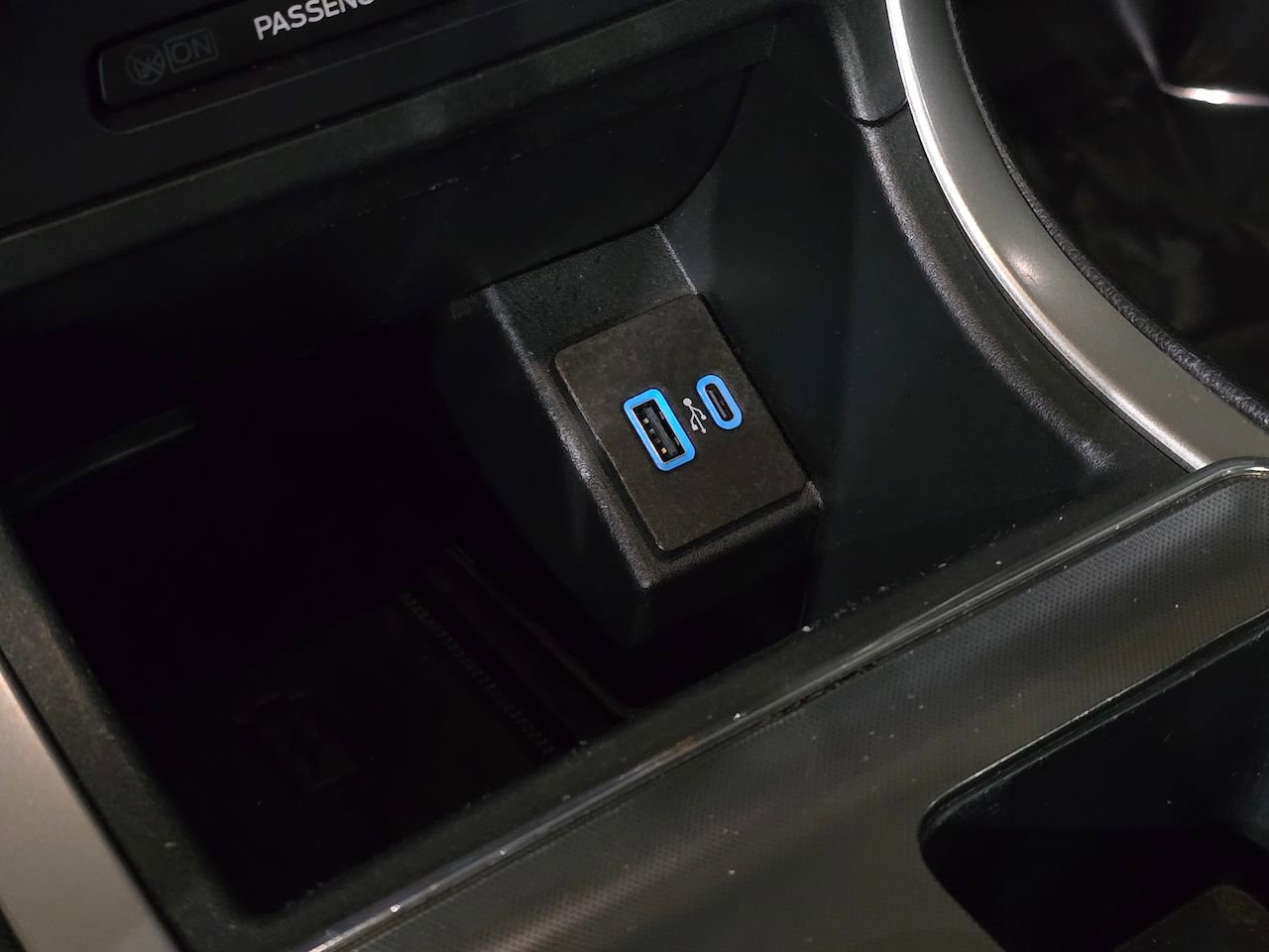 Used 2023 Ford Edge ST-Line image 30