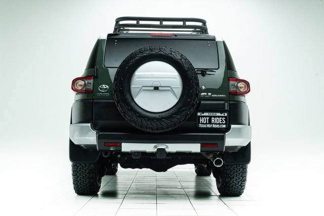 Used 2014 Toyota FJ Cruiser 4WD w/ Upgrade Package image 15