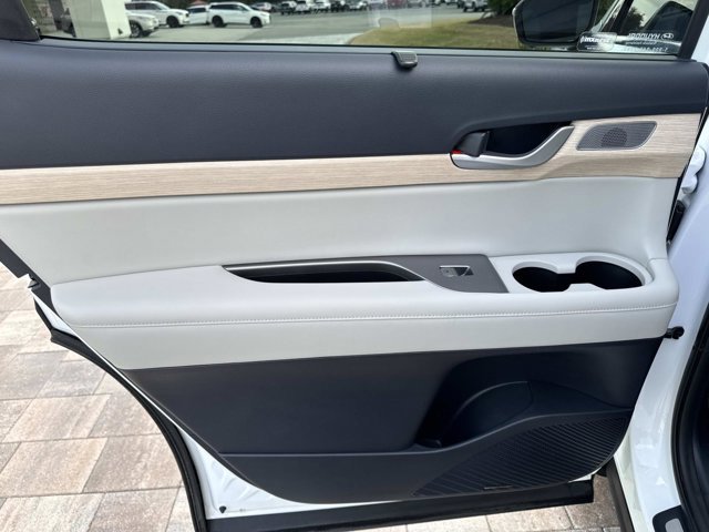 Used 2024 Hyundai Palisade Limited image 15