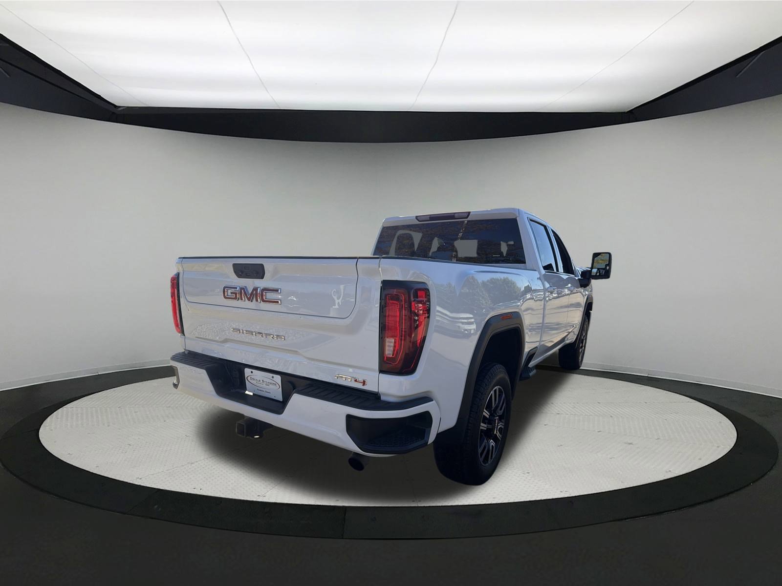 Used 2022 GMC Sierra 2500 AT4 image 5