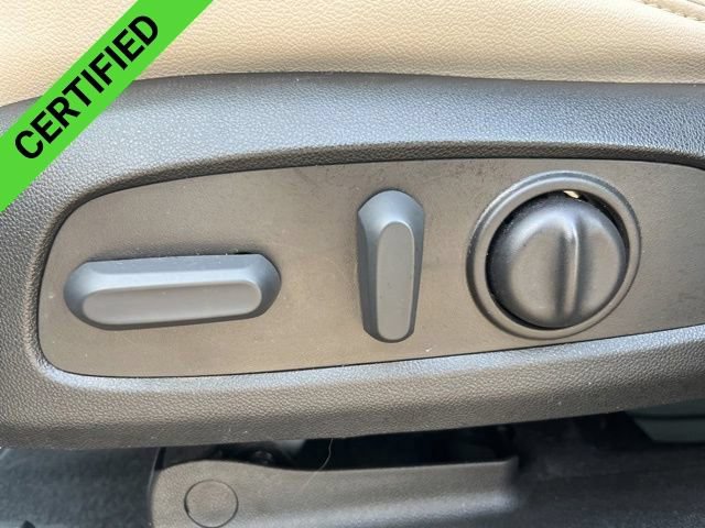 Certified 2023 Chevrolet Traverse Premier AWD/4WD image 13