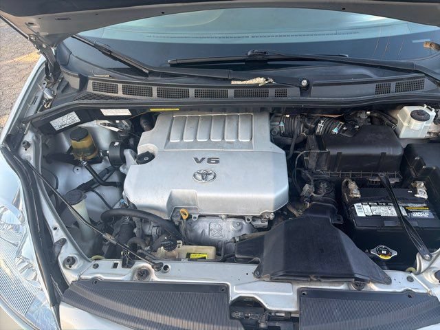 Used 2010 Toyota Sienna LE FWD image 33