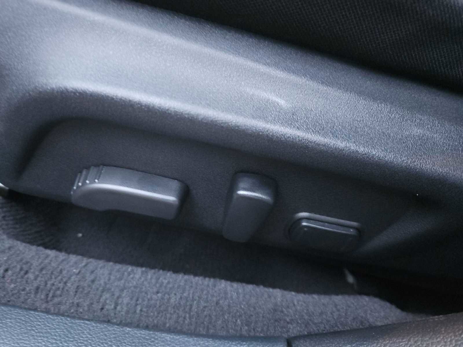 Used 2019 Subaru Outback 2.5i Premium image 18